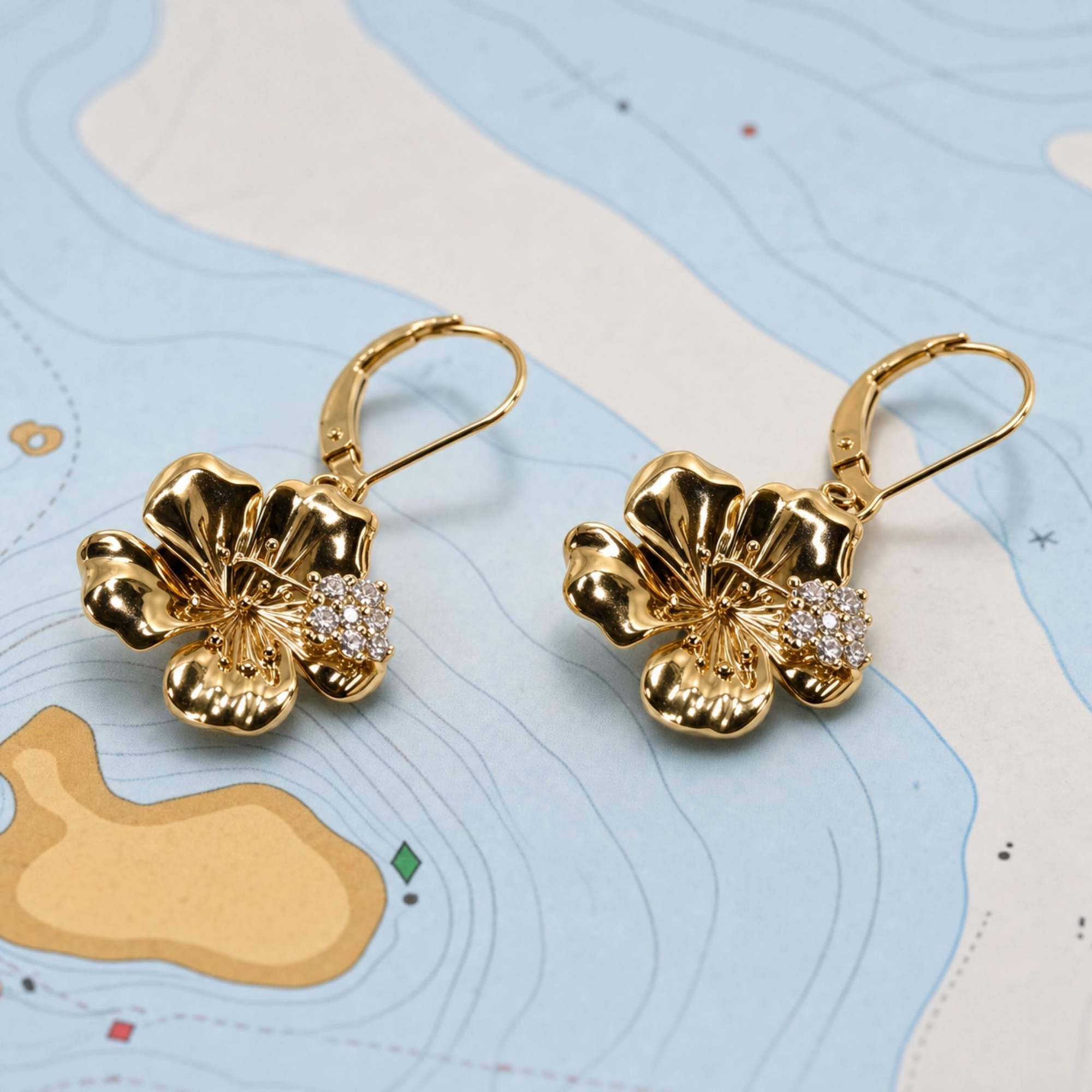 14kyg Lab Diamond Hibiscus Flower Leverback Earrings