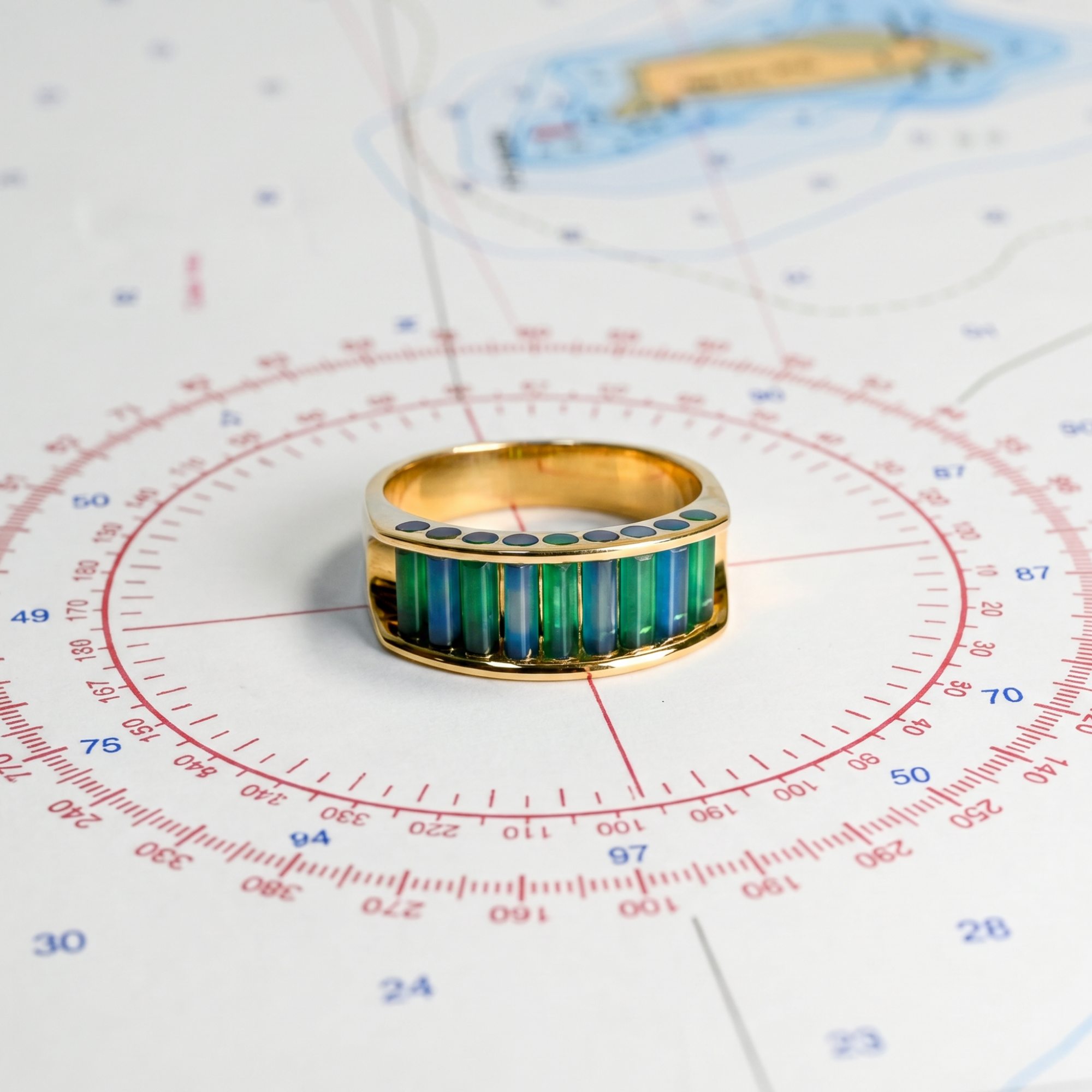 14kyg 8mm Blue and Green Cylettes Aperture Ring