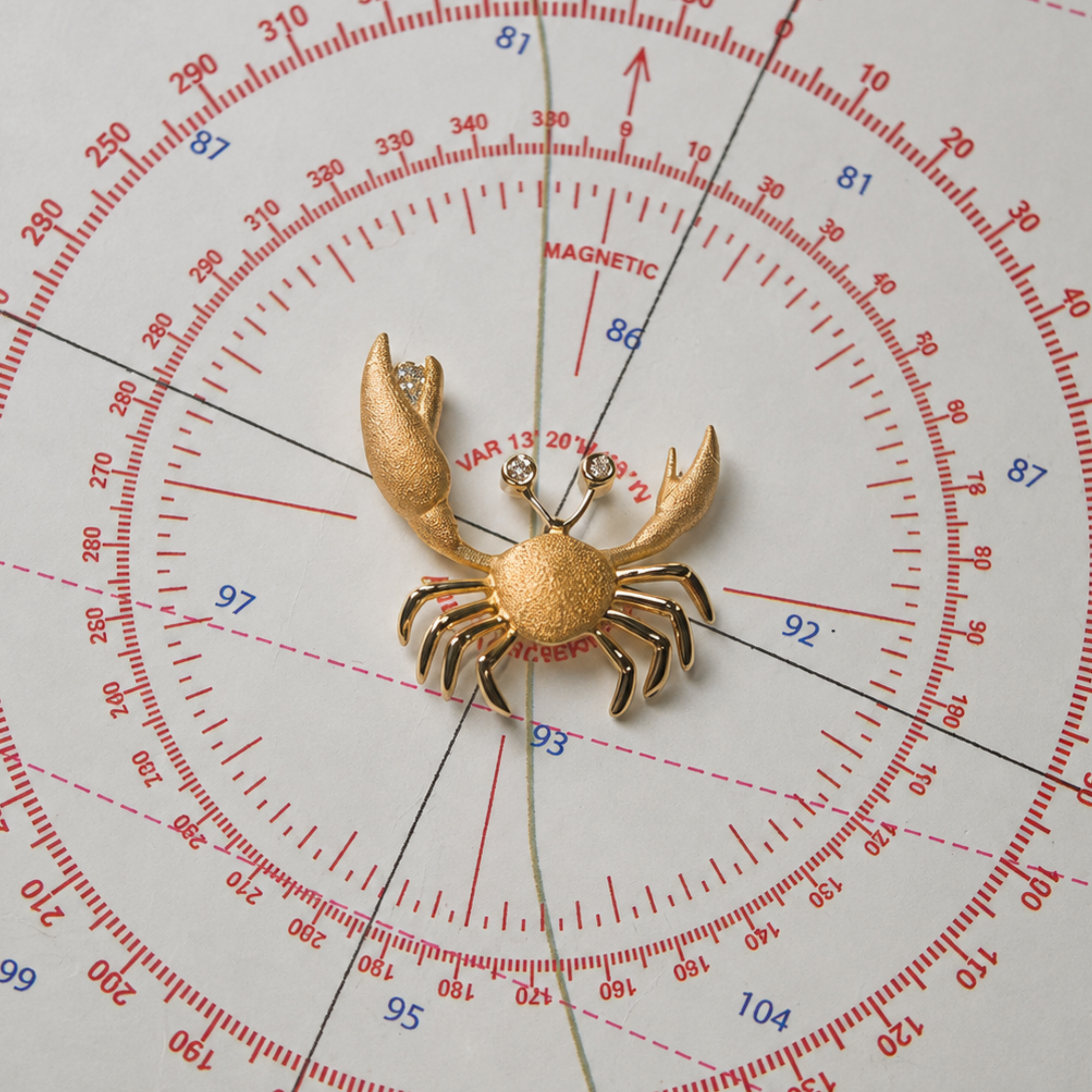 Crab Pendant in 14K Yellow Gold with Three Diamonds (0.06 cttw), 22mm