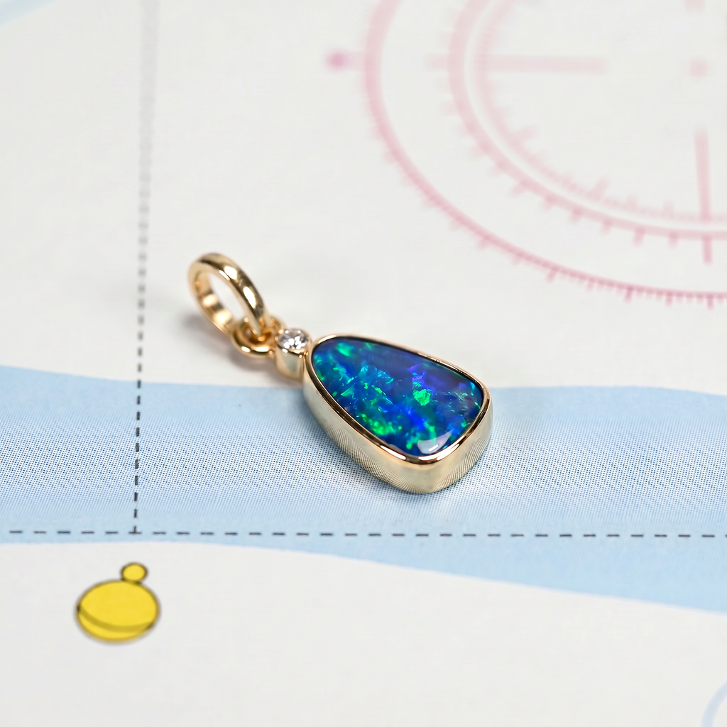 14KYG OPAL DOUBLET 231C/DIAMOND .04CT PENDANT