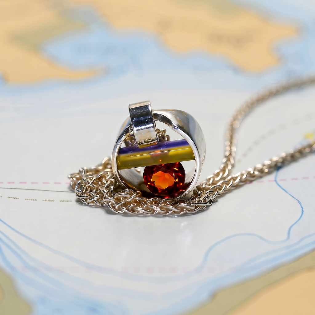 Argentium/Sterling Silver 18" 11mm .41ct Manderin Garnet/Lemon and Lavendar Onyx Capture Pendant