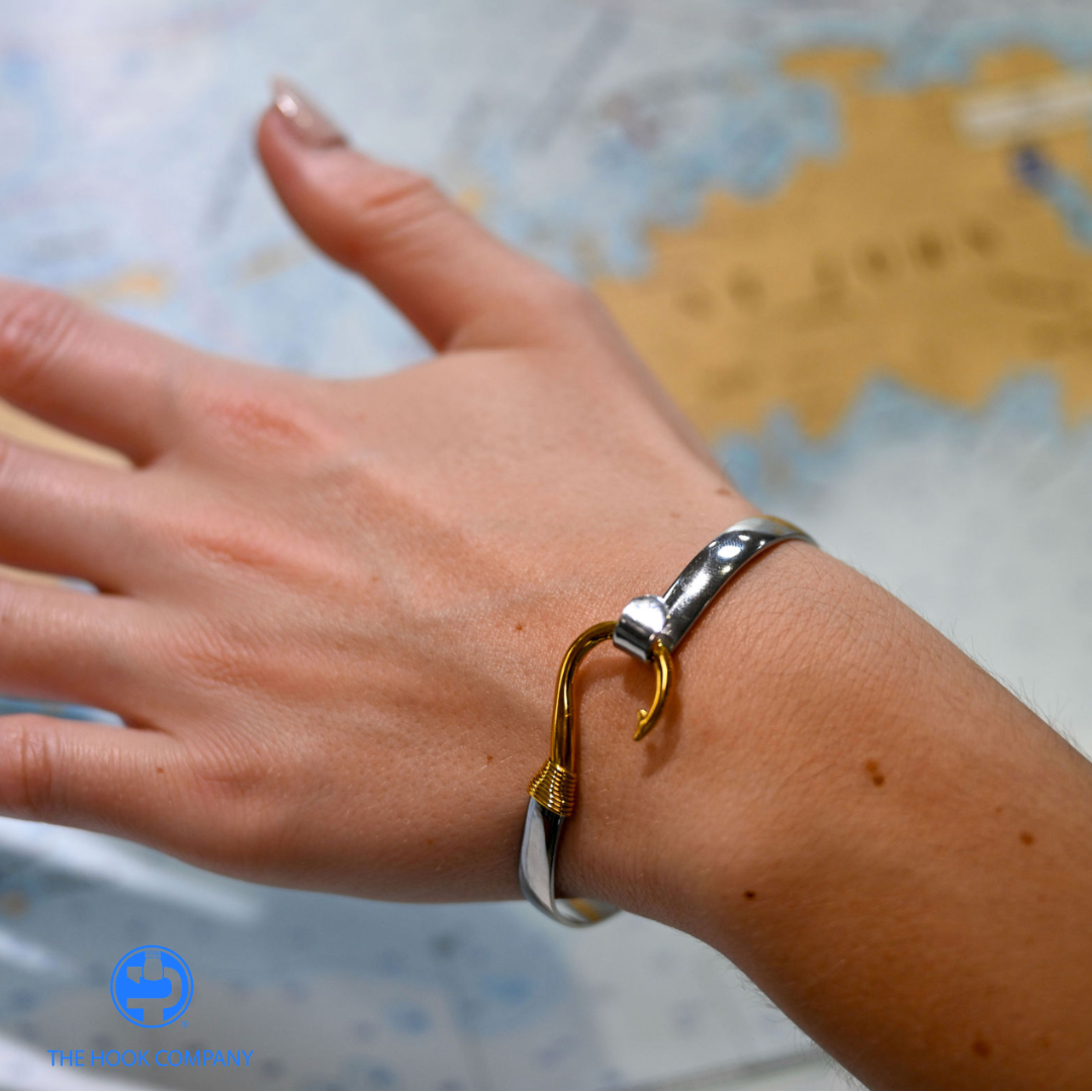 Titanium Anchor Hook Bracelet with Yellow Tone Anchor and Wrap (6mm) - Size 8.5