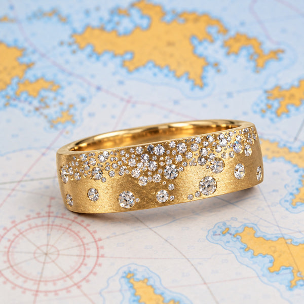 14K Gold Confetti Diamond Band - 5.75mm