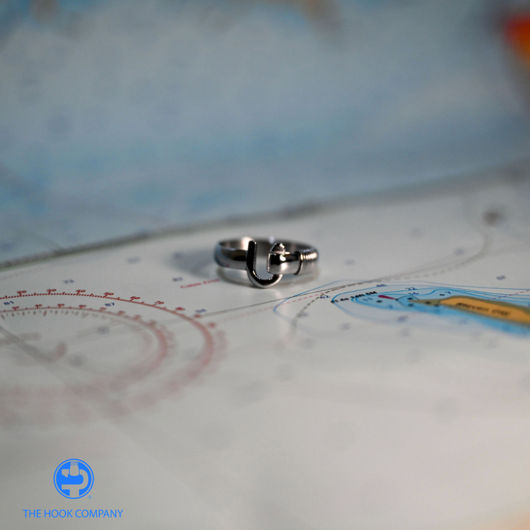 Titanium Caribbean Hook Ring (7mm) - Size 12