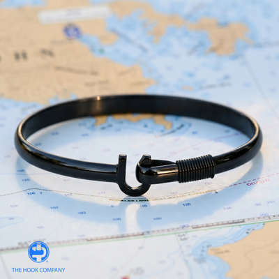 Black Titanium Caribbean Hook Bracelet (8mm)