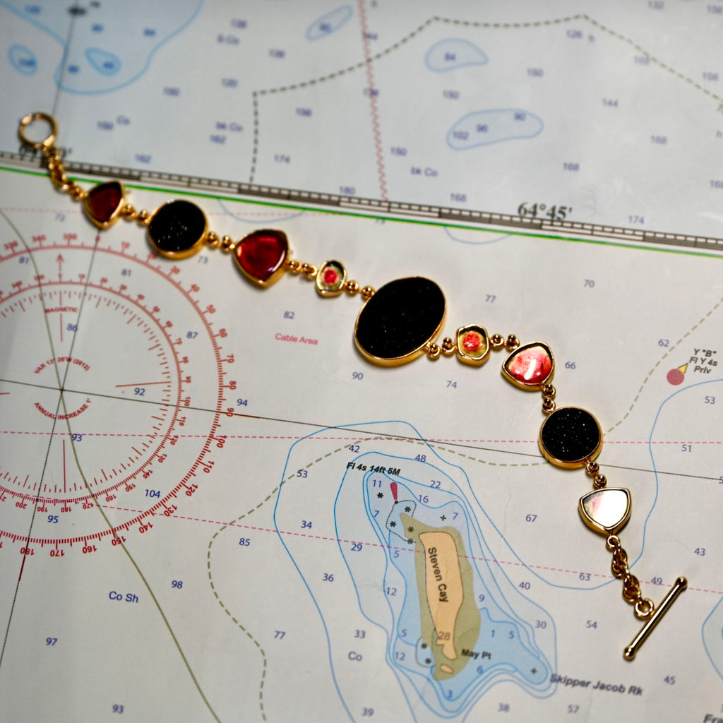 Link Bracelet in 14K Yellow Gold with Black Druzy and Tourmaline