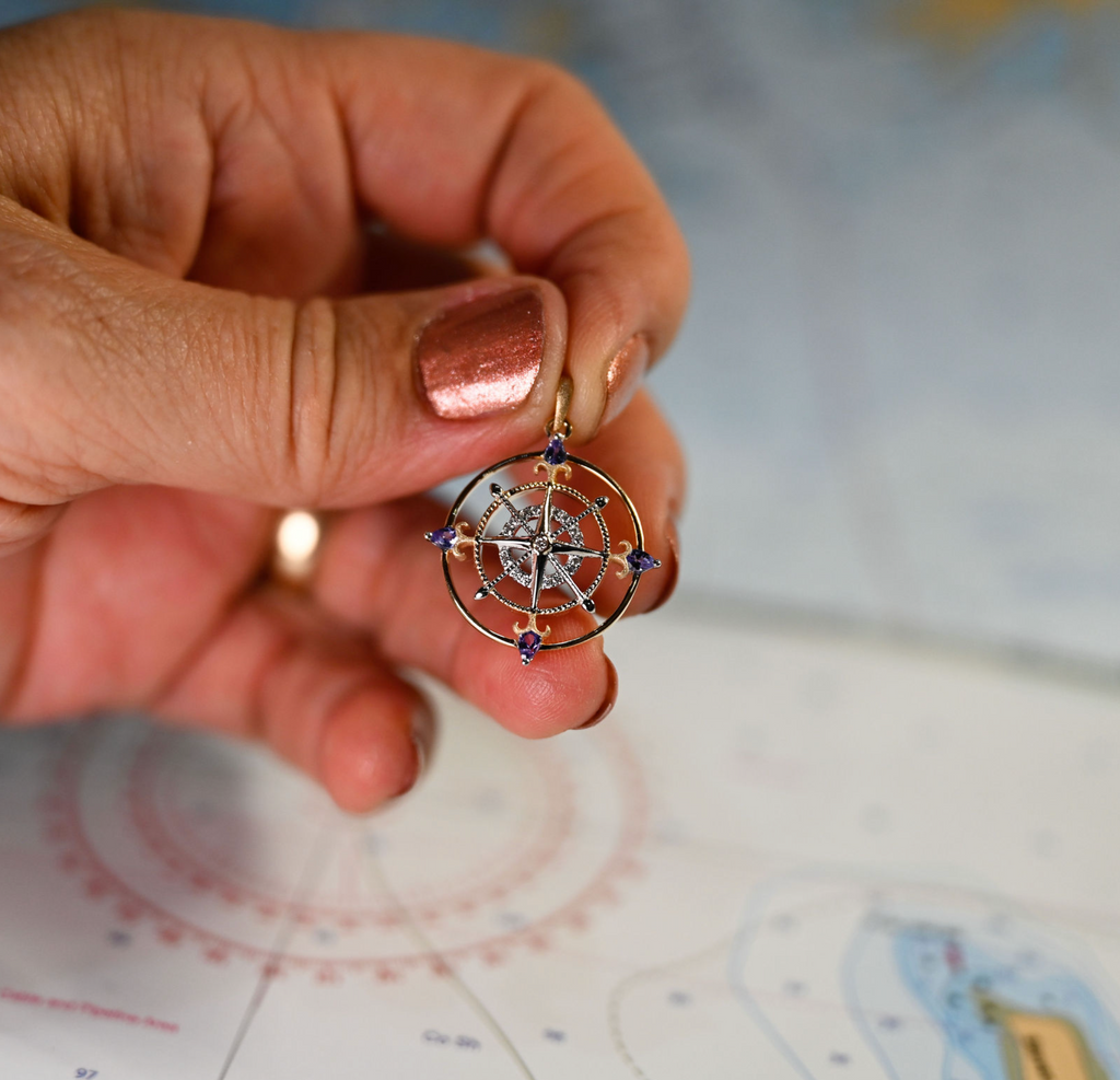 14 k 2-Tone "Compass Rose" Pendant w/17 diamonds (.07cttw) 4 Tanzanite