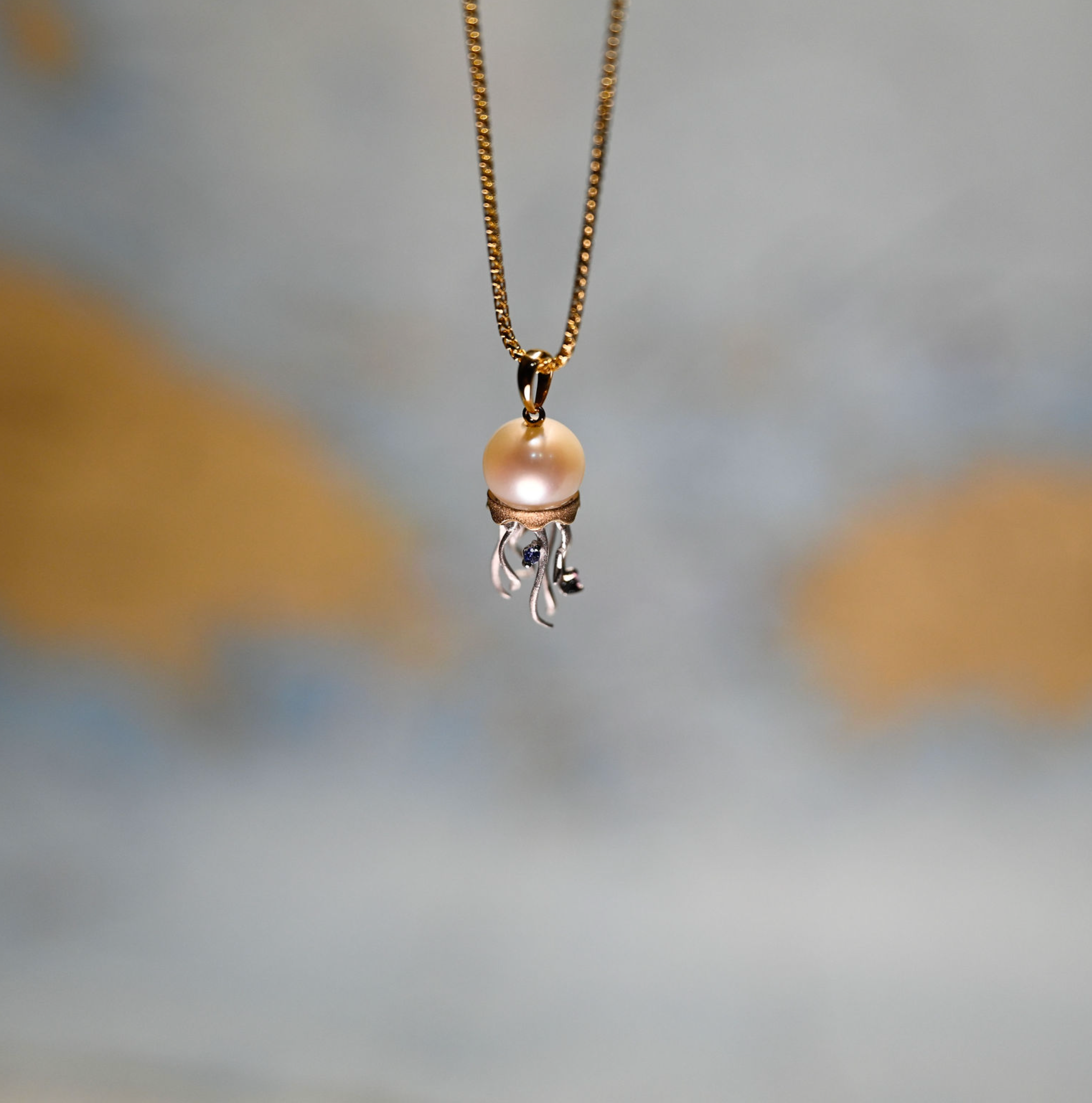 14k 2-Tone Jellyfish Pendant w/freshwater pearl, tinted diamonds