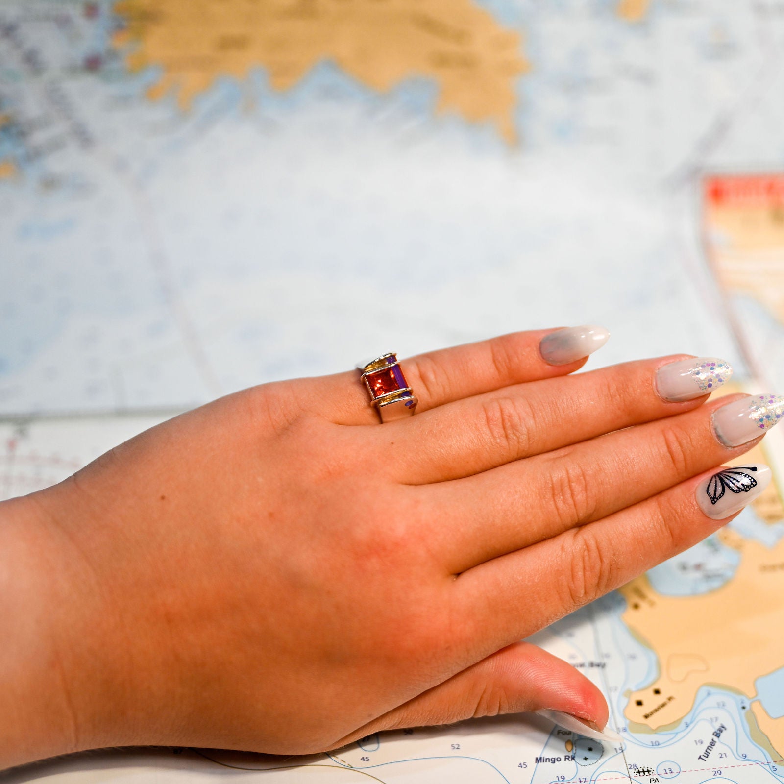 Argentium/Sterling Silver 6mm 1.7ct Poppy Topaz, Lavendar Onyx Cylettes Capture Ring