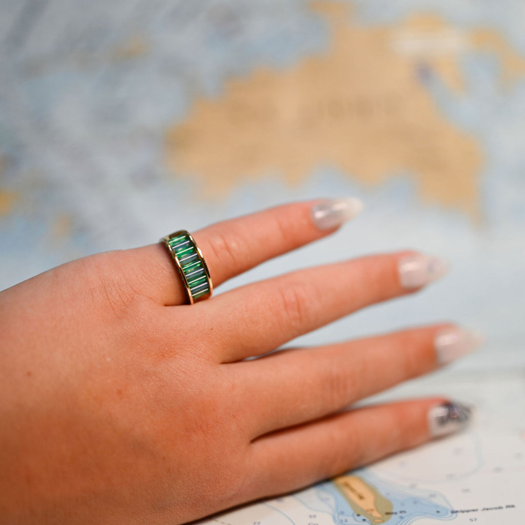 14kyg 8mm Blue and Green Cylettes Aperture Ring