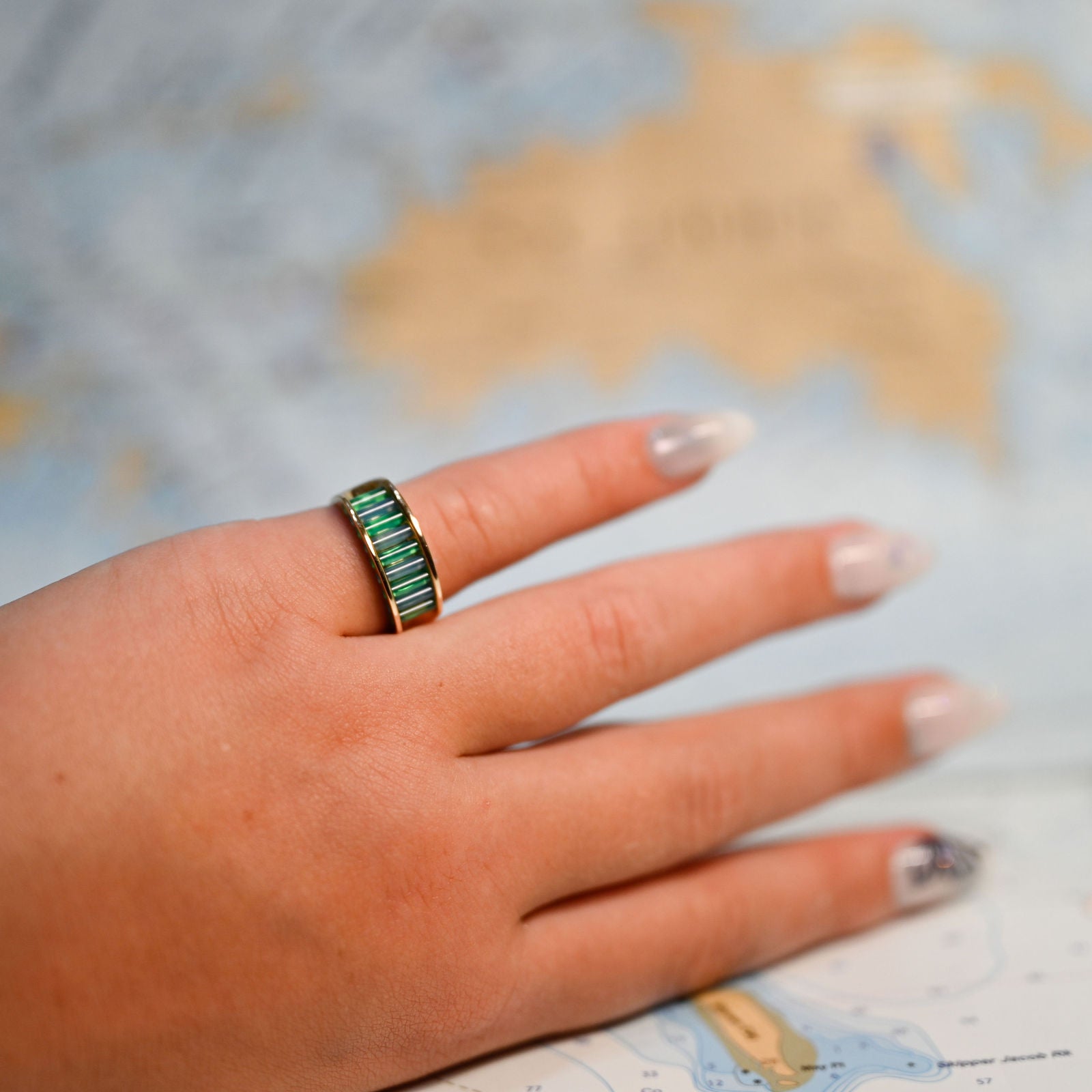 14kyg 8mm Blue and Green Cylettes Aperture Ring