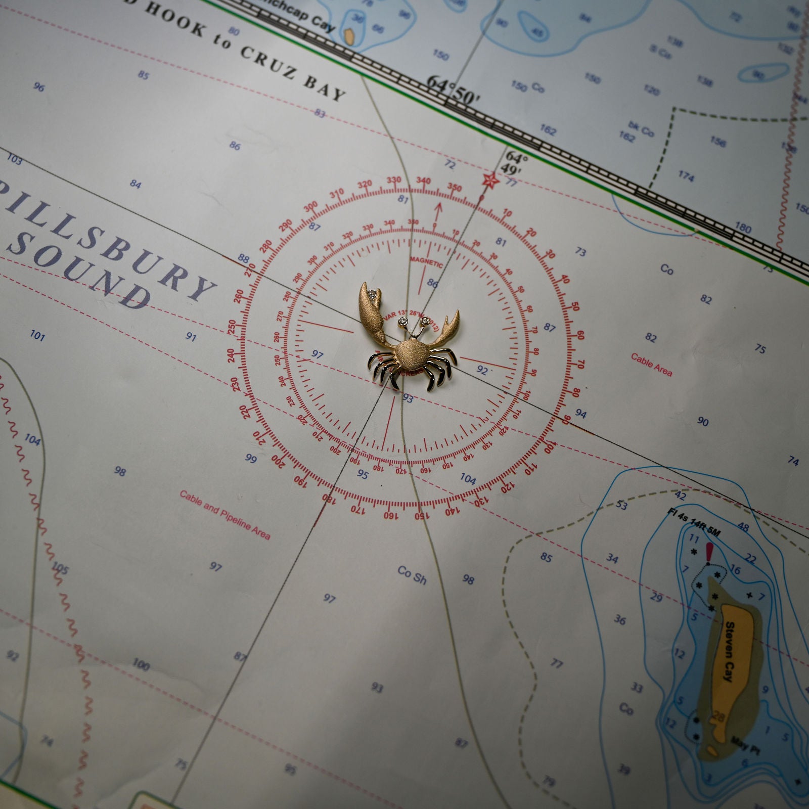 14kyg 22mm Crab Pendant w/3 diamonds (.06cttw)