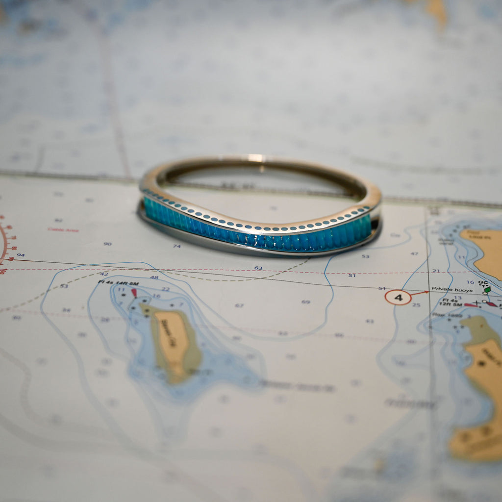 Argentium/Sterling Silver AAA Caribbean Blue Onyx Gradation Wave Bracelet