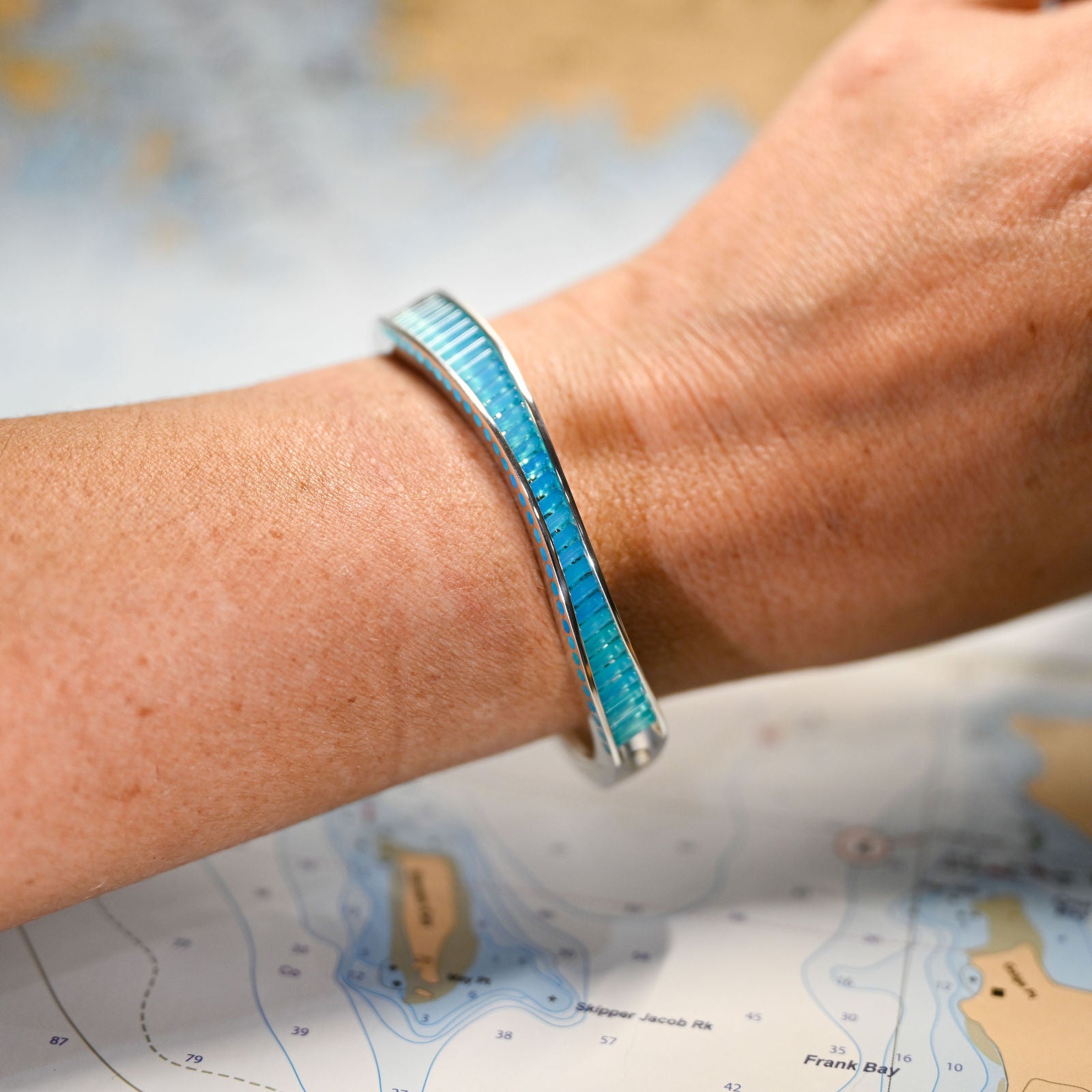 Argentium/Sterling Silver AAA Caribbean Blue Onyx Gradation Wave Bracelet