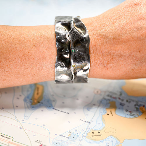 .925 6.51x1.25 Fold Form 6-Stone Tinted Cubic Zirconia Cuff Bracelet