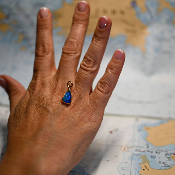 14KYG OPAL DOUBLET 231C/DIAMOND .04CT PENDANT