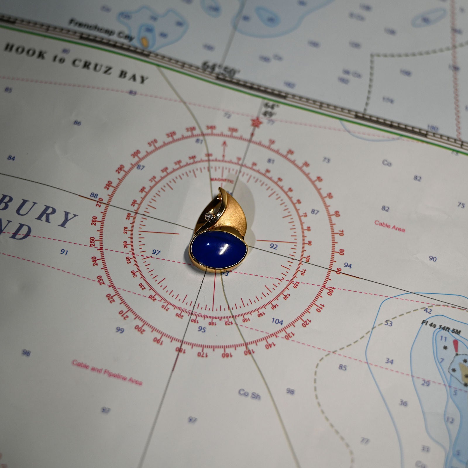 14KYG LAPIS 4.18CT/DIAMOND .03CT SAILBOAT PENDANT